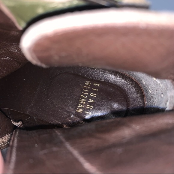 Stuart Weitzman Kickstart Studded Suede Ankle Boot 6 - Picture 14 of 14